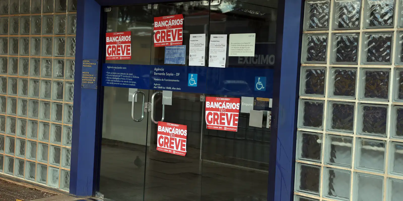 TST define que 60% dos empregados da Caixa devem manter atividades na greve