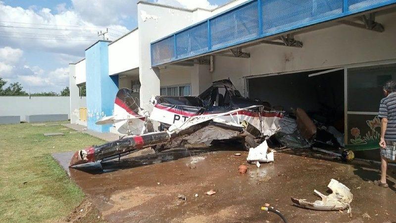 Avião agrícola cai sobre creche com 180 crianças em Mato Grosso