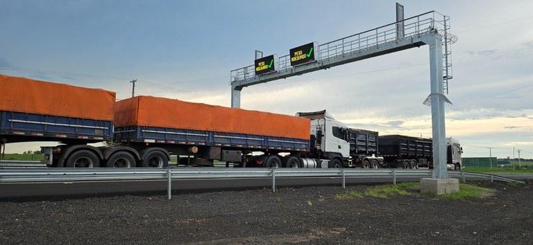 BR-364 terá sistema de pesagem em alta velocidade em Acorizal; entenda o que muda