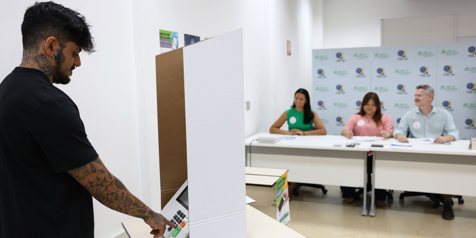Confira o horário de votação das eleições gerais deste domingo