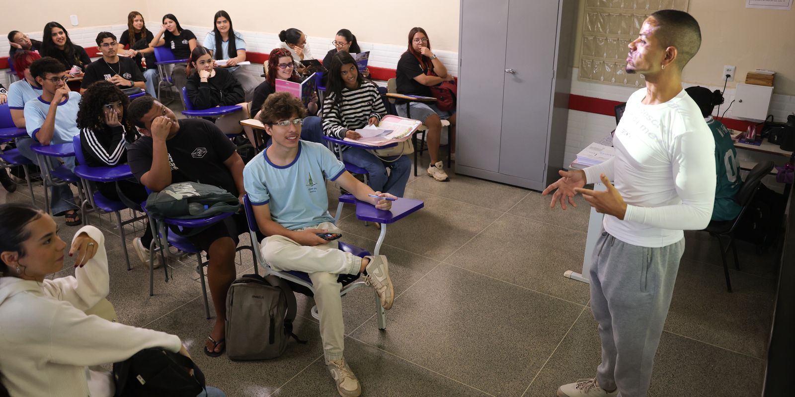 Enem 2026: Prazo para escolher idioma da prova termina em 18 de outubro