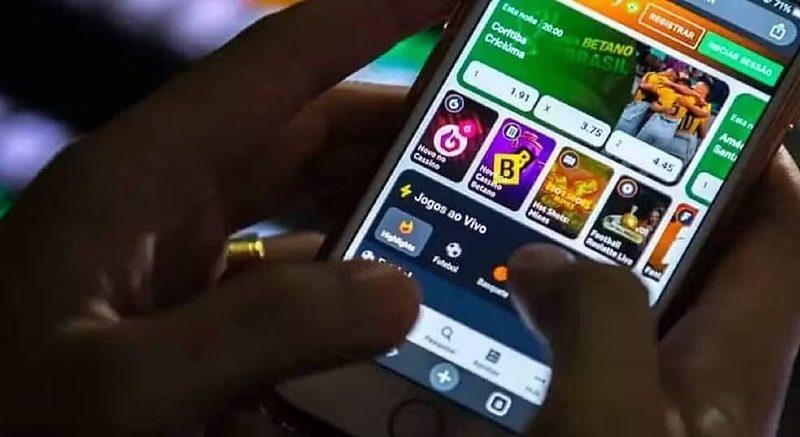 Fim das bets pode inflar mercado clandestino sem conter vício em apostas, alerta especialista