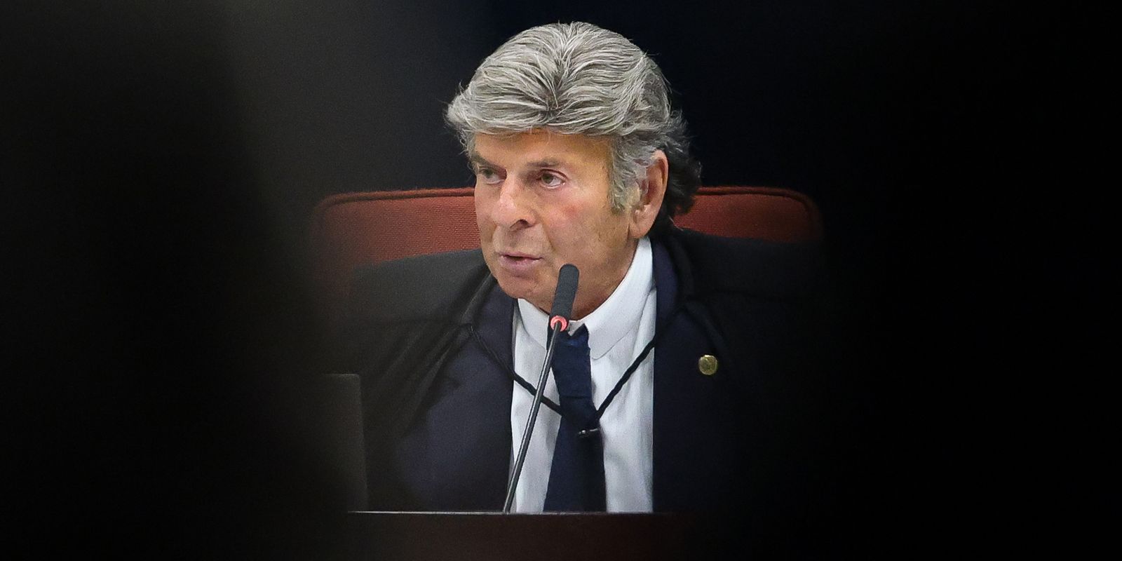 Luiz Fux solicita processos de Jair Bolsonaro no STF para analisar pedido do PP