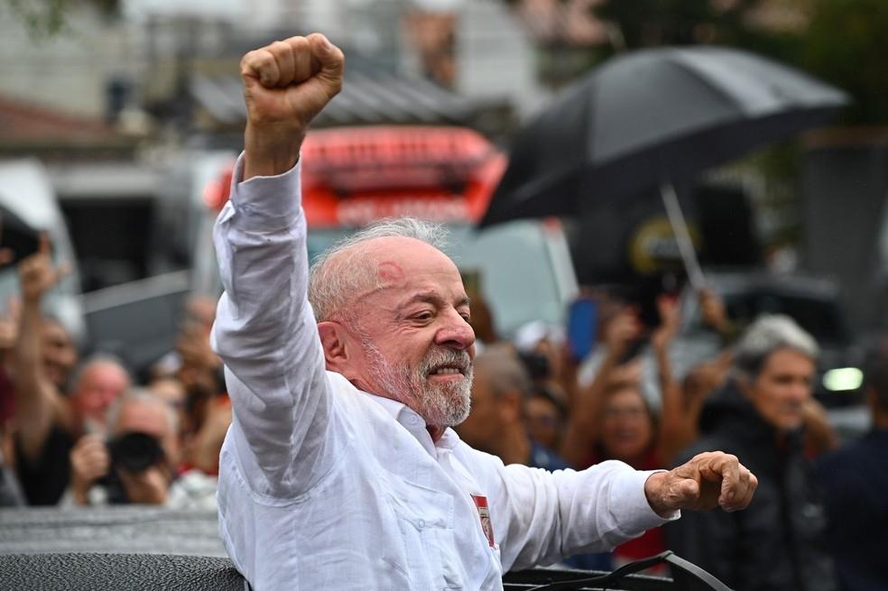 Lula vence Flávio Bolsonaro no segundo turno das Eleições 2026