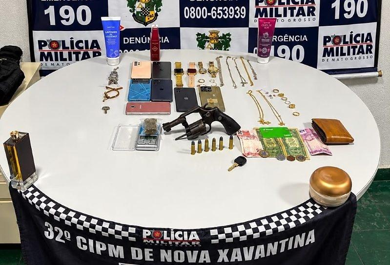 PM prende quatro suspeitos de roubos a residências e recupera caminhonete em MT