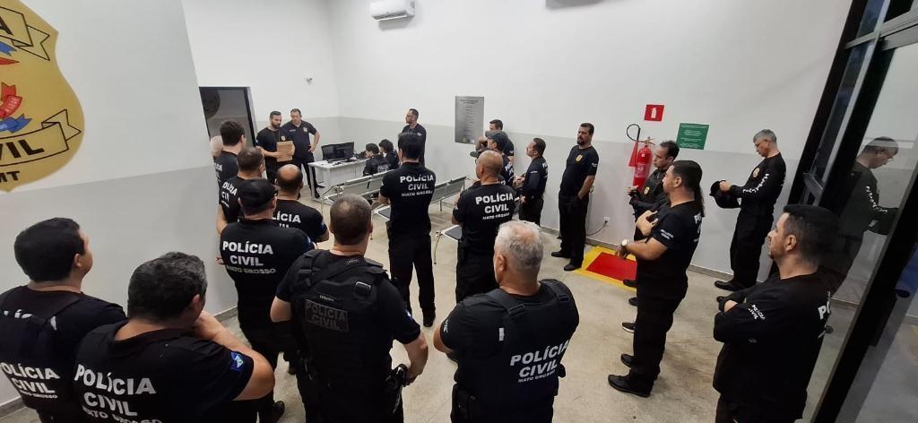 Polícia Civil de Rosário Oeste cumpre mandados contra grupo suspeito de tráfico de drogas 