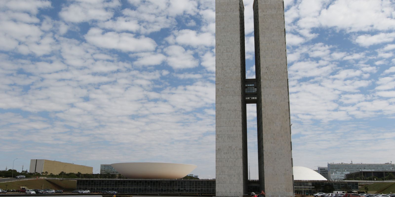 Davi Alcolumbre pauta votação do fim da escala 6x1 no Plenário do Senado