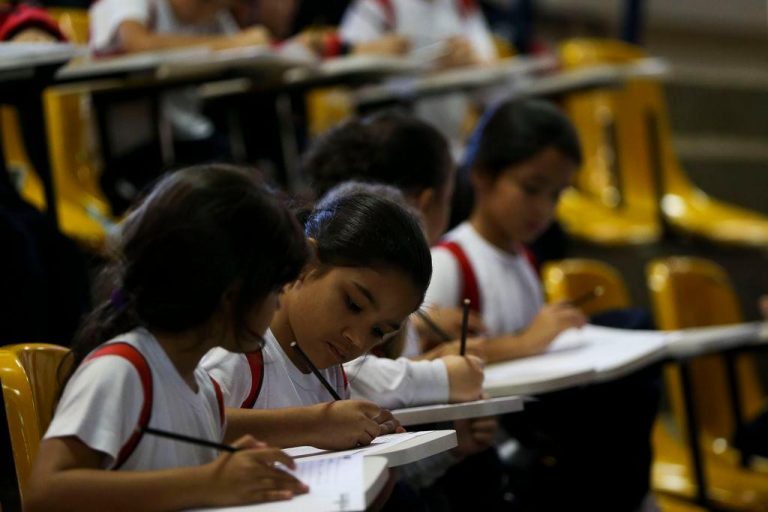 Projeto abona faltas na educação básica para estudantes com deficiência
