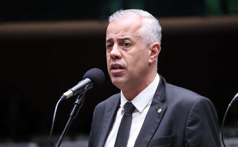 Projeto na Câmara regulamenta o trabalho rural familiar para jovens