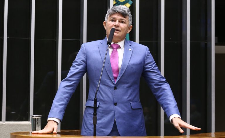 Projeto de lei busca ampliar o crédito privado para produtores rurais