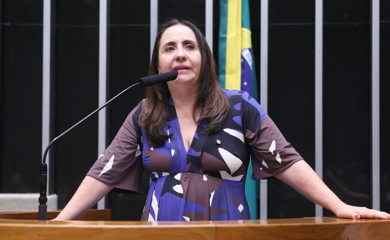 Projeto integra ensino e esporte na formação de jovens atletas