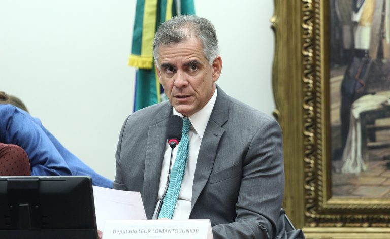 Projeto de lei propõe novas diretrizes para o registro digital de imóveis no Brasil