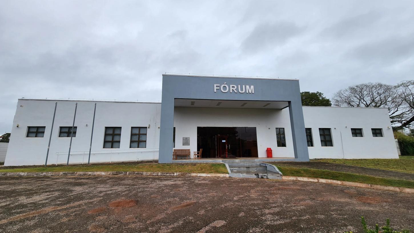 Rosário Oeste informa que os telefones fixos da comarca não estão funcionando