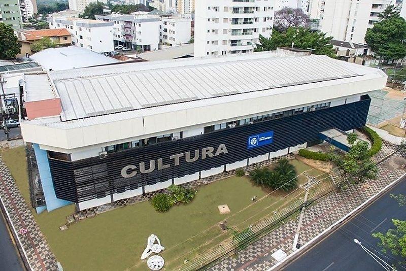 Secel notifica beneficiários que receberam recursos para projetos culturais e não prestaram contas