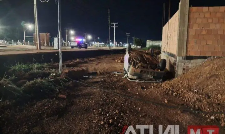 Acidente em Diamantino: Motorista bêbado e sem CNH capota veículo em via pública