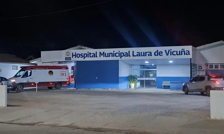 Acidente em Nobres: motociclista fica ferida após colidir contra traseira de caminhonete
