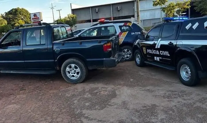 Adolescente foge de casa, furta caminhonete e acaba cercado pela polícia