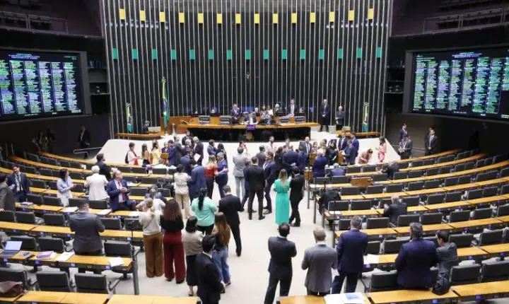 Davi Alcolumbre recusa pedidos de abertura de CPI do Banco Master no Congresso Nacional