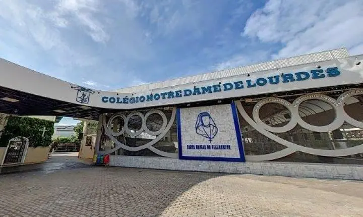 Ameaça de massacre faz escola usar detector de metais em alunos em Cuiabá