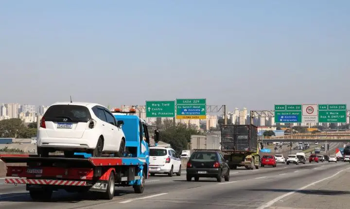 Obras na Via Dutra devem ser concluídas até setembro do ano que vem