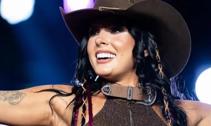 Ana Castela diz que pensa em parar de cantar e ser fazendeira