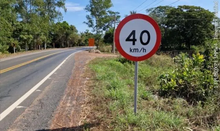 Após solicitação do deputado Juca do Guaraná, sinalização é reforçada em obra da MT-010 sobre a Ponte do Rio Cuiabá, em Rosário Oeste