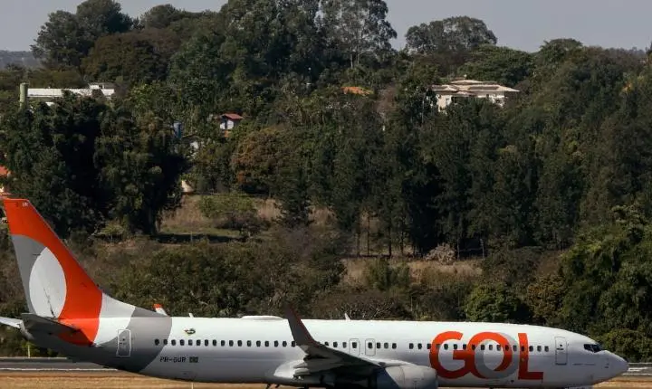 Avião faz pouso de emergência em Goiânia após falha técnica em voo para SP