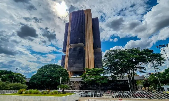 R$ 5,7 bilhões de valores esquecidos são destinados ao Desenrola Brasil