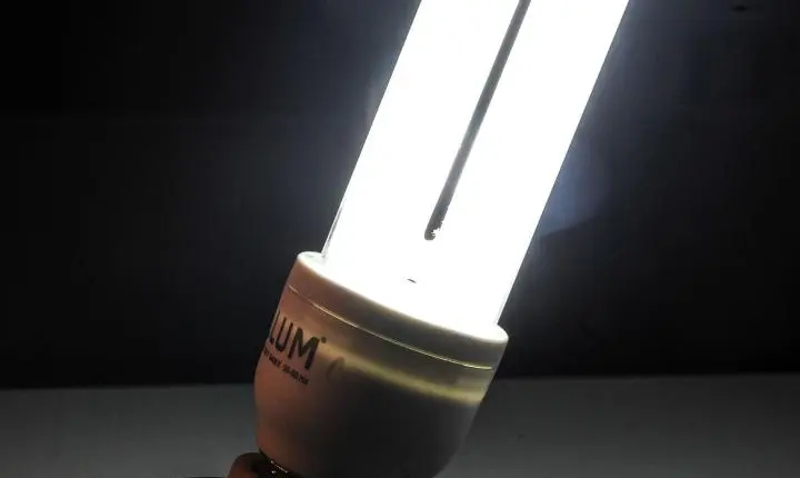 Aneel mantém bandeira tarifária amarela na conta de luz em setembro