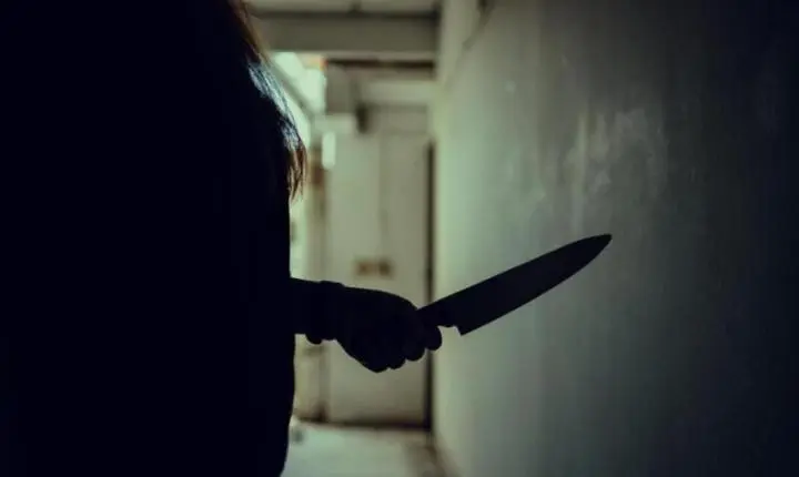 Bebedeira termina em ataque com faca após mulher discutir com homem em MT