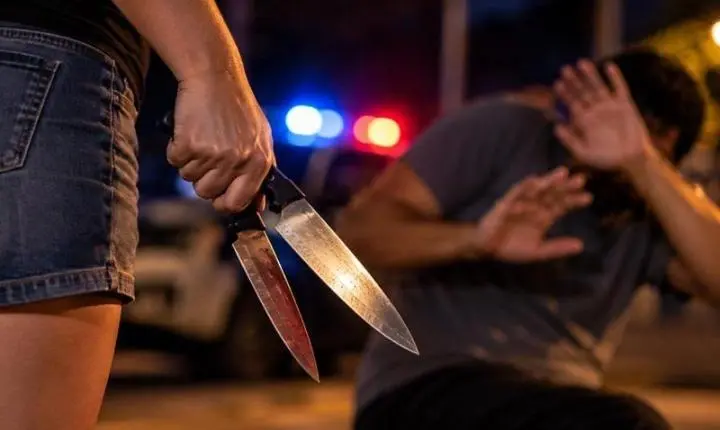 Briga de casal termina com homem esfaqueado e apreensão de facas em MT