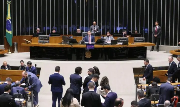 Câmara dos Deputados aprova adesão do Brasil ao acordo da OMC sobre comércio de aeronaves civis
