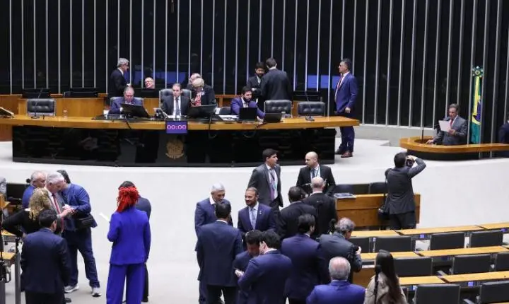 Projeto que cria universidade federal em Oiapoque é aprovado na Câmara