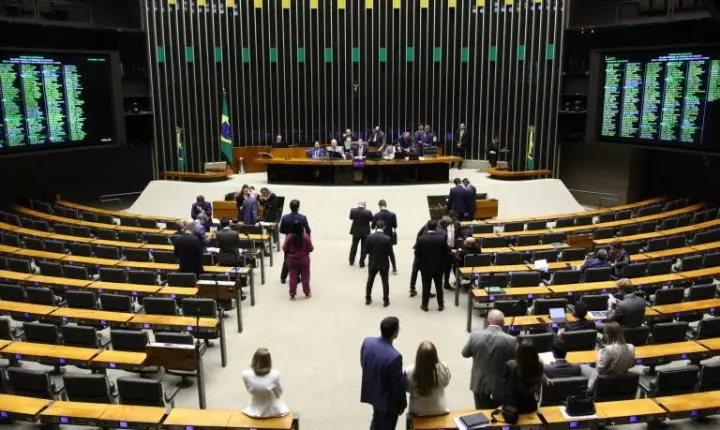 Câmara dos Deputados analisa novo regime de resolução bancária nesta quarta-feira