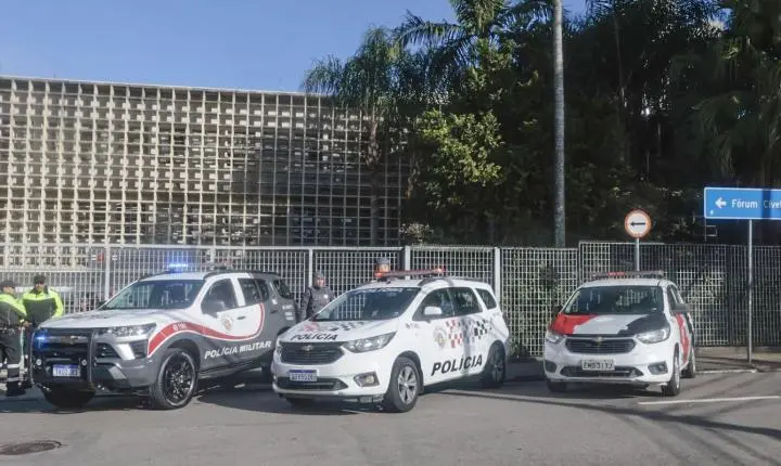 Viúva de motorista de aplicativo morto em caso Gritzbach relata dificuldades em júri popular