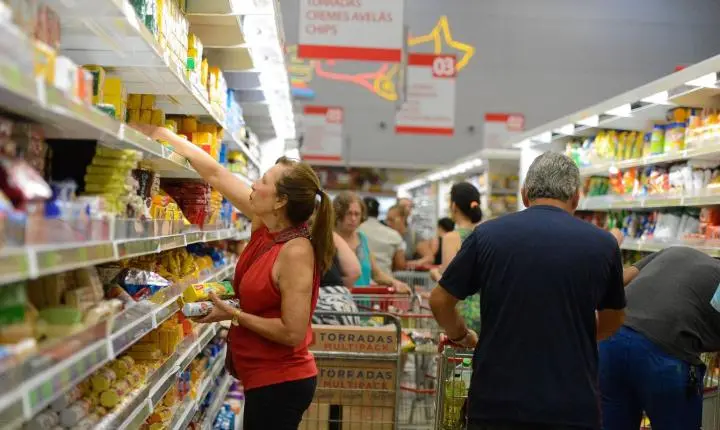 Custo da cesta básica sobe em 17 capitais brasileiras em junho