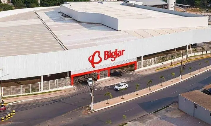 Cliente aciona supermercado na justiça por vender carne estragada