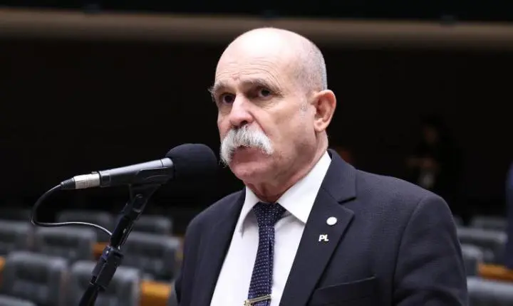 Comissão aprova campanha escolar para combater o desaparecimento de crianças e adolescentes