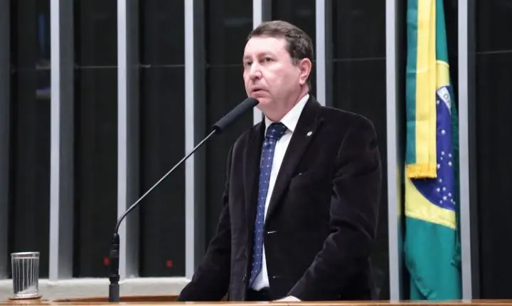 Comissão da Câmara aprova PLIMU para conectar pequenos municípios e universidades