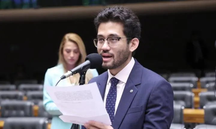 Câmara dos Deputados aprova proibição do cálculo 