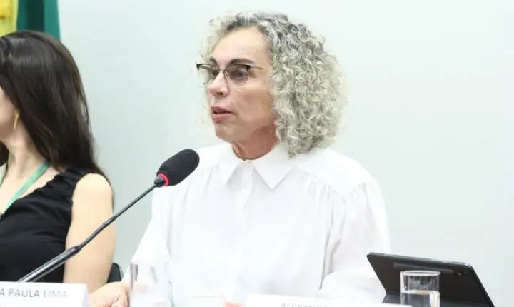 Câmara aprova política nacional de saúde nas escolas