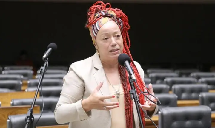 Comissão da Câmara aprova punição para organizadores de eventos esportivos omissos contra a discriminação