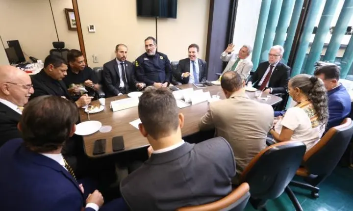 Comissão de segurança estabelece diálogo semanal com Ministério da Justiça