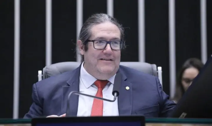 Câmara dos Deputados debate preservação do patrimônio cultural frente às mudanças climáticas