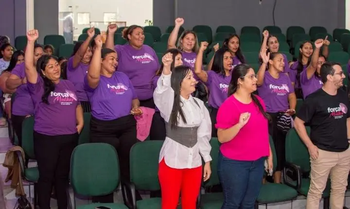 Curso de unhas em gel impulsiona negócios femininos em Rosário Oeste