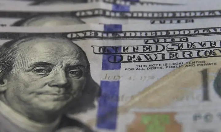 Déficit nas contas externas do Brasil atinge R$ 1,8 bilhão em abril