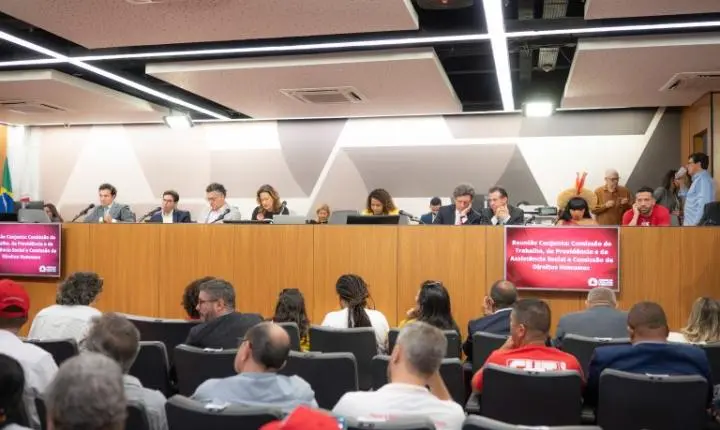 Deputados buscam fim da escala 6x1 ainda em 2024 com acordo para 40 horas e dois dias de folga