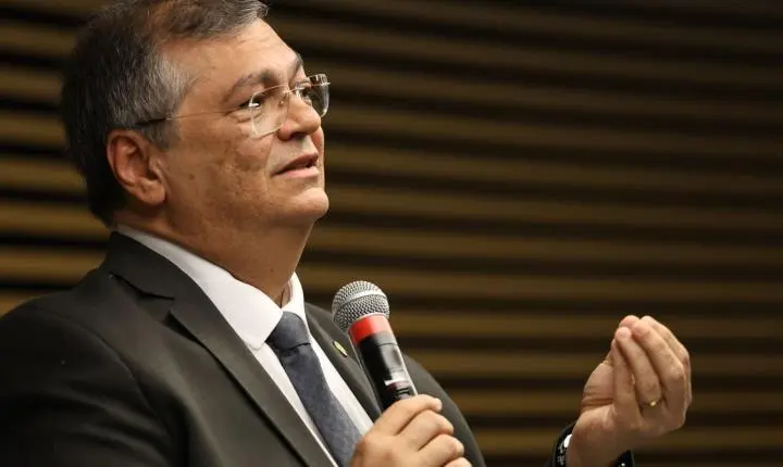 Flávio Dino ordena plano emergencial para reestruturar fiscalização da CVM