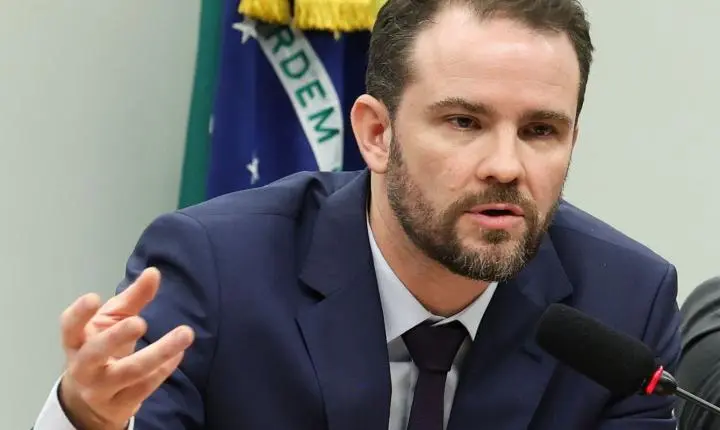 Aumento da dívida pública decorre dos juros e não dos gastos, diz Durigan