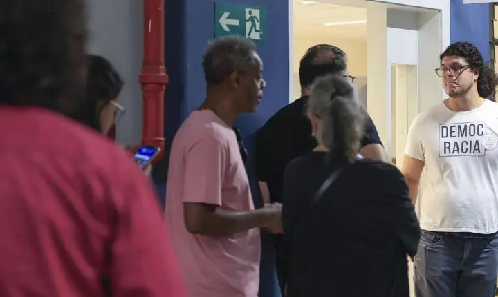 Justiça Eleitoral alerta para o encerramento do horário de votação